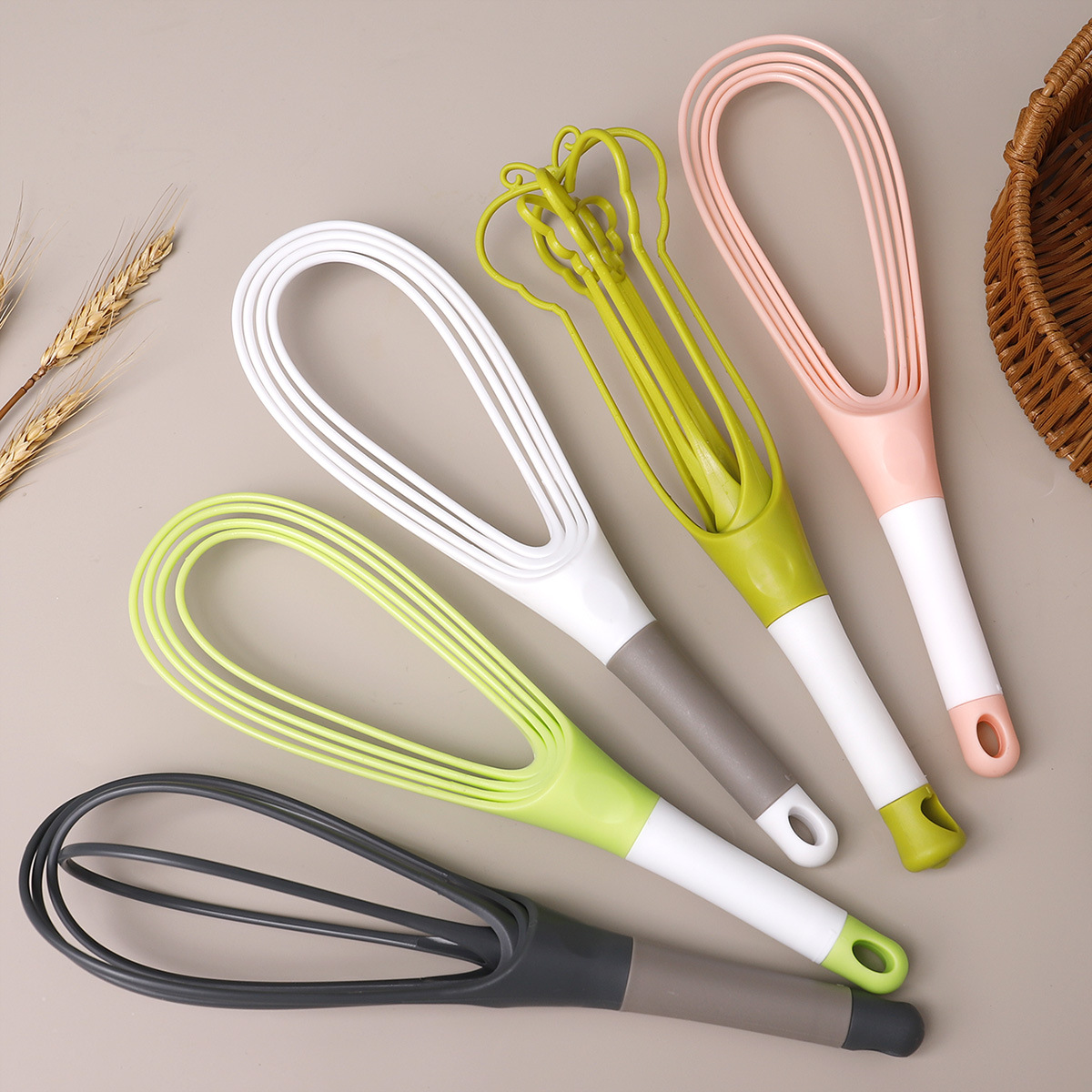 1pcs Egg Beater Rotated Egg Mi - Kitchen Baking Blender review and price